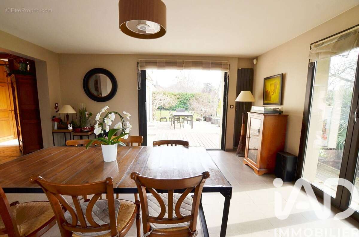 Photo 4 - Maison à SAINT-GRATIEN