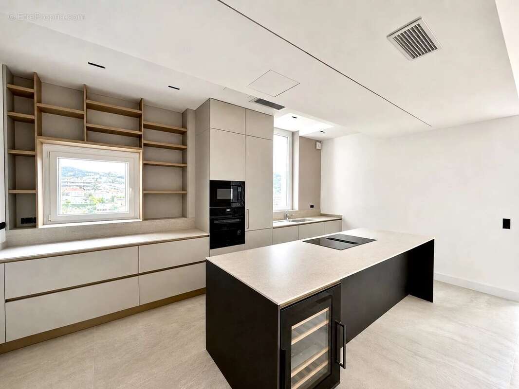 Appartement à LE CANNET