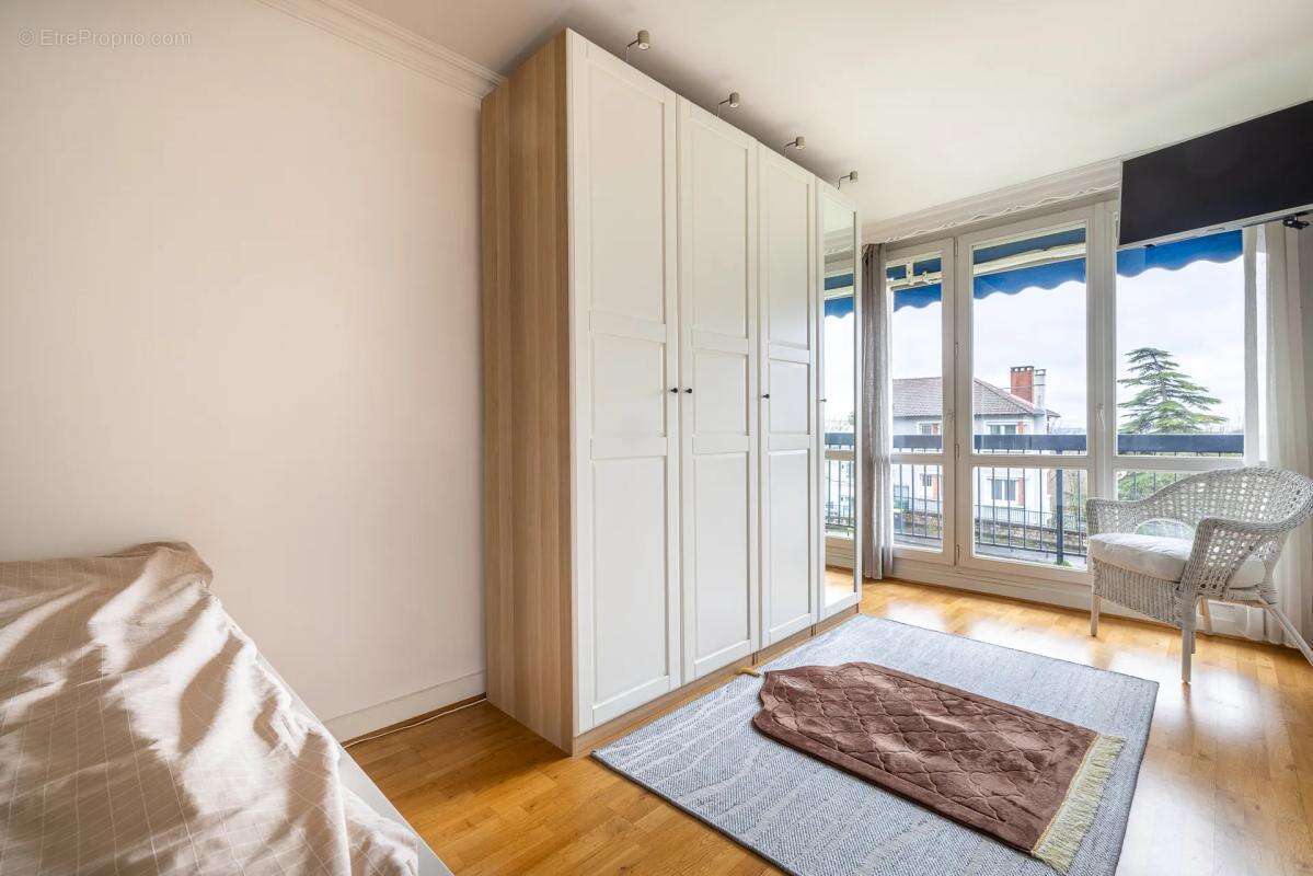 Appartement à CHAMPIGNY-SUR-MARNE