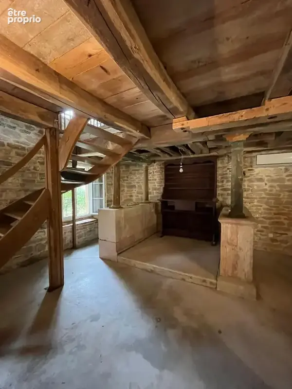 Moulin du 18ème siècle à Gizia, 10 pièces,  300m2, terrain 1Ha - photo 6