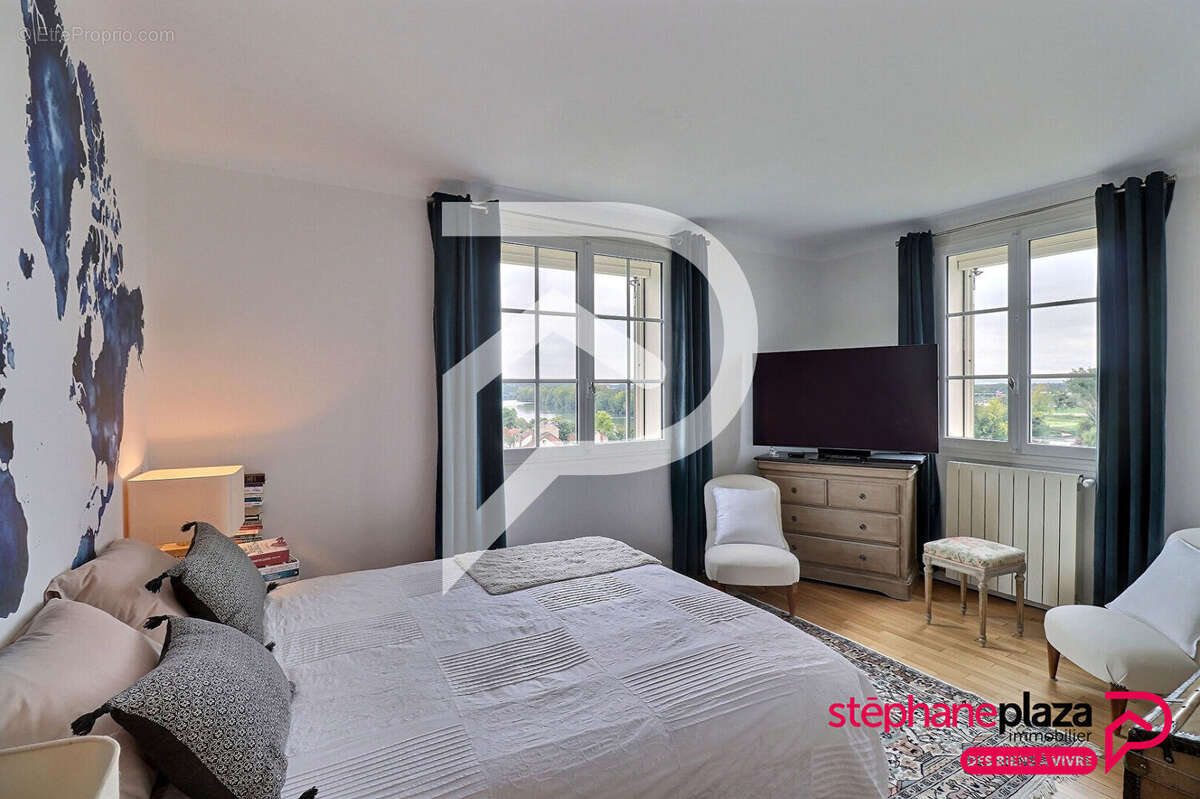 Maison à MAISONS-LAFFITTE