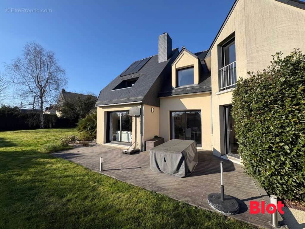 Maison à PLEUMELEUC