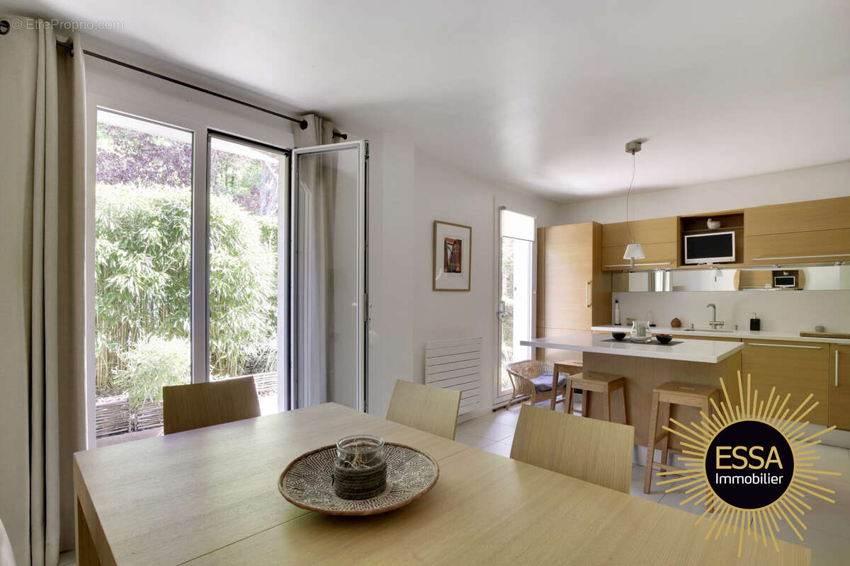 Maison à NOISY-LE-ROI