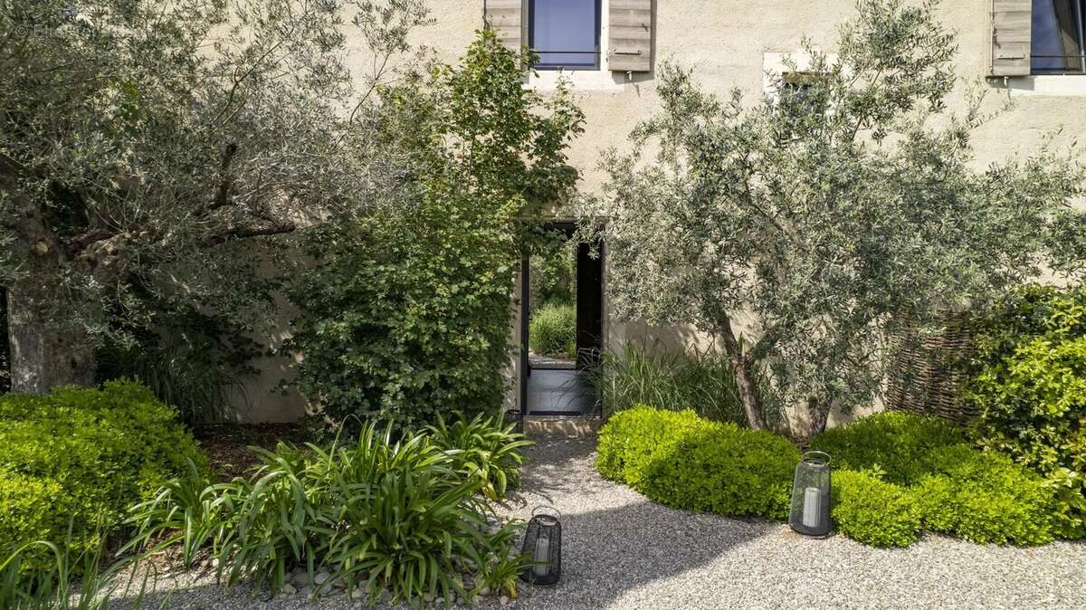 Maison à EYGALIERES