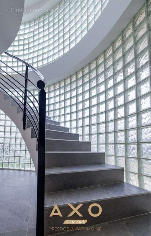 Maison à SALON-DE-PROVENCE