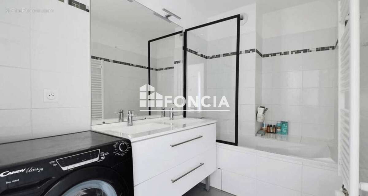 Appartement à SAINT-DENIS