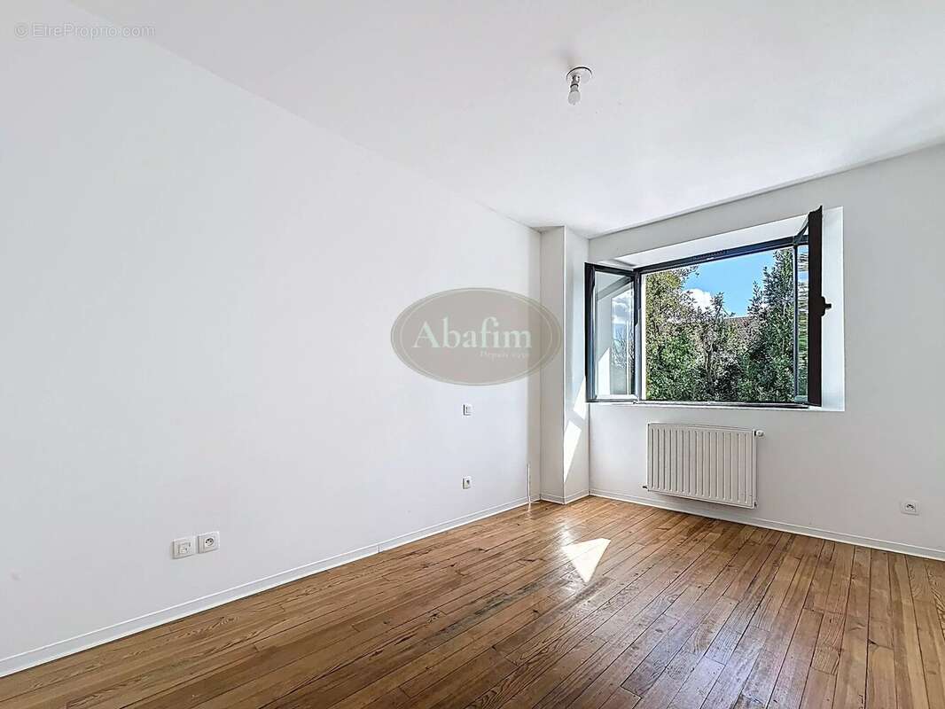 Maison à VIC-EN-BIGORRE