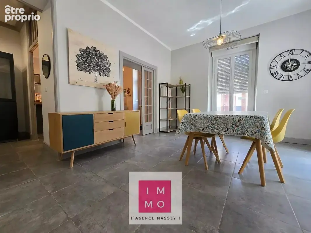 TARBES – Grand duplex de caractère, 4 chambres, terrasse, garage 26m² et parking - photo 6