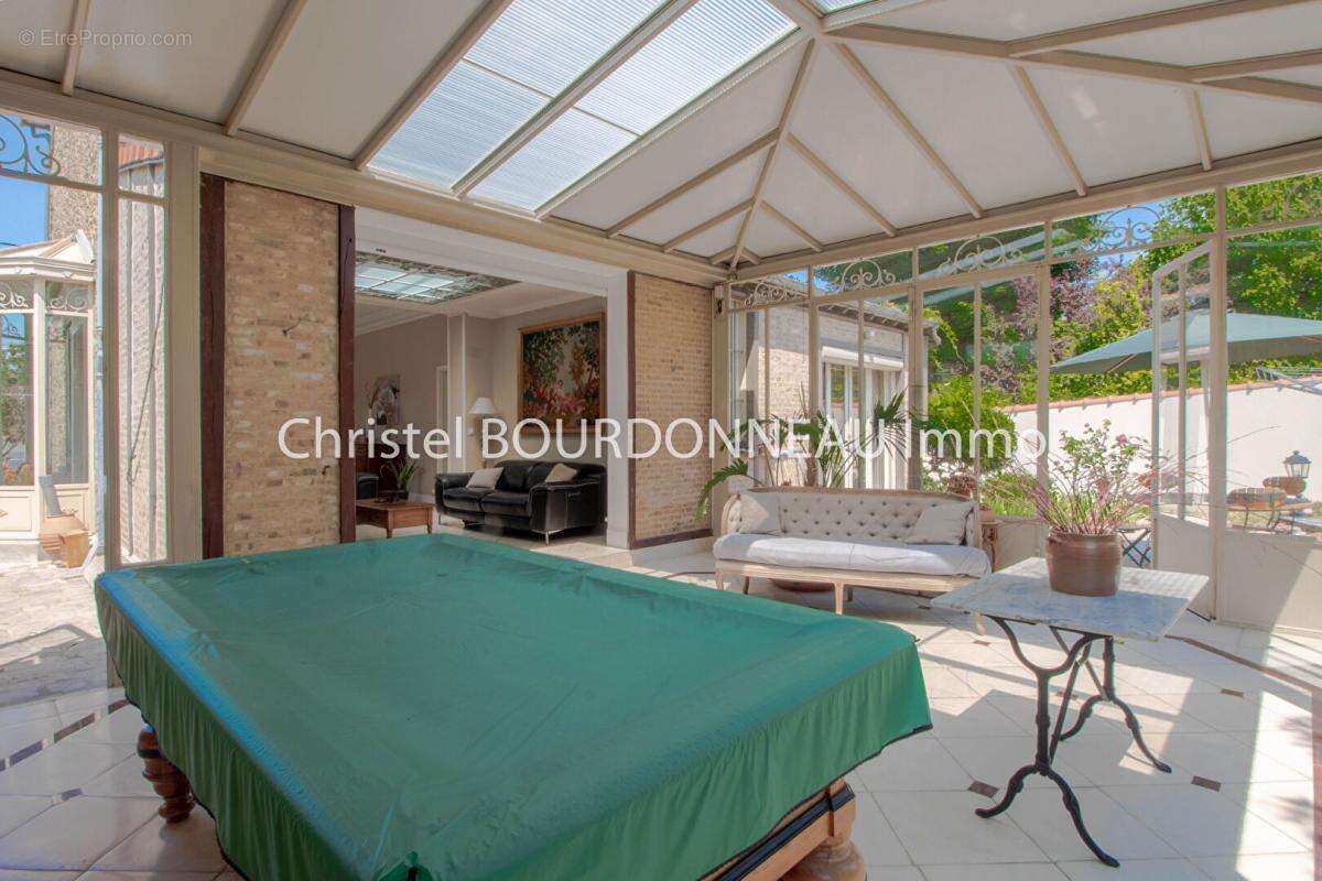 Maison à LAGNY-SUR-MARNE