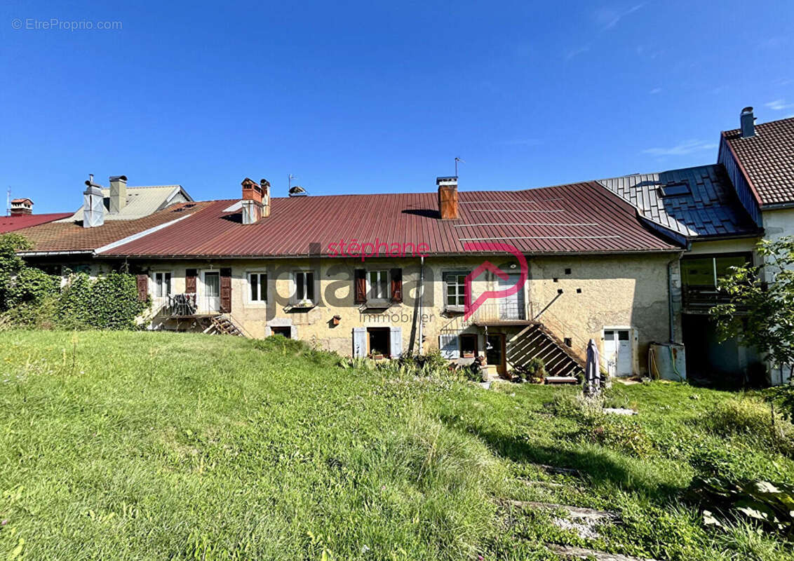 Appartement à FONCINE-LE-BAS