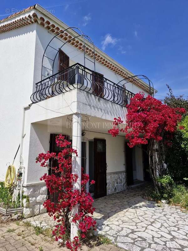 Maison à CAGNES-SUR-MER