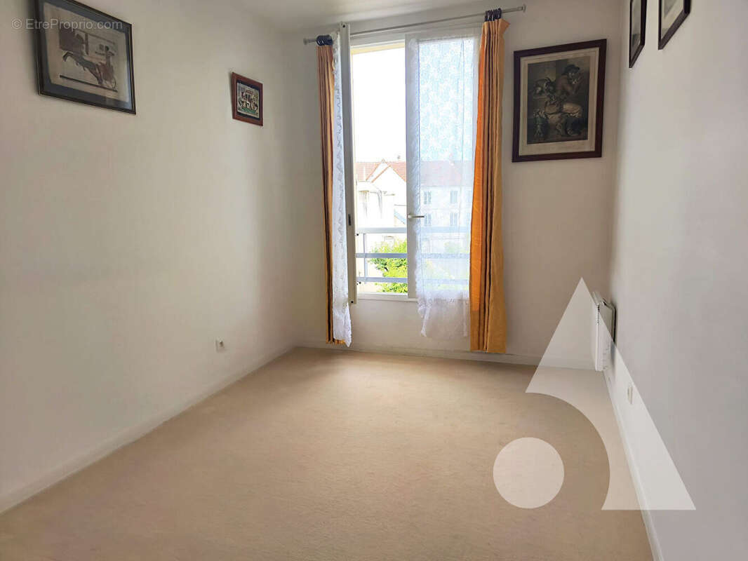 Appartement centre ville - 3 chambres - balcon - parking - photo 5