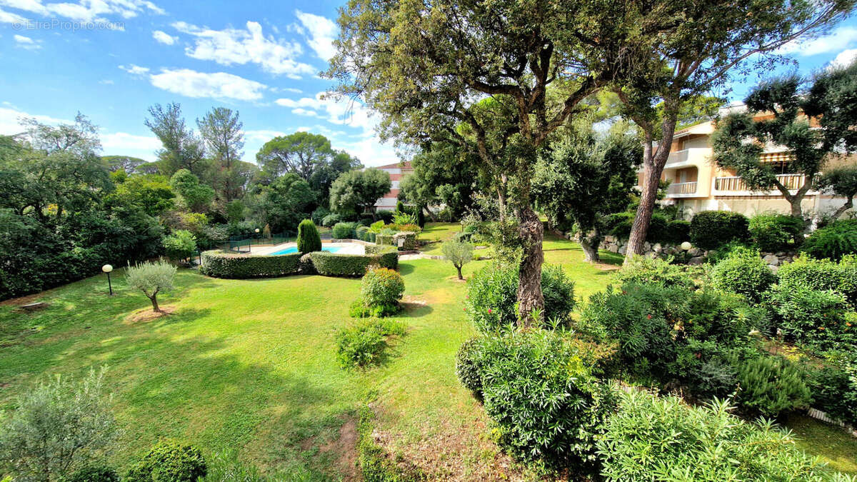 Appartement à SAINT-RAPHAEL