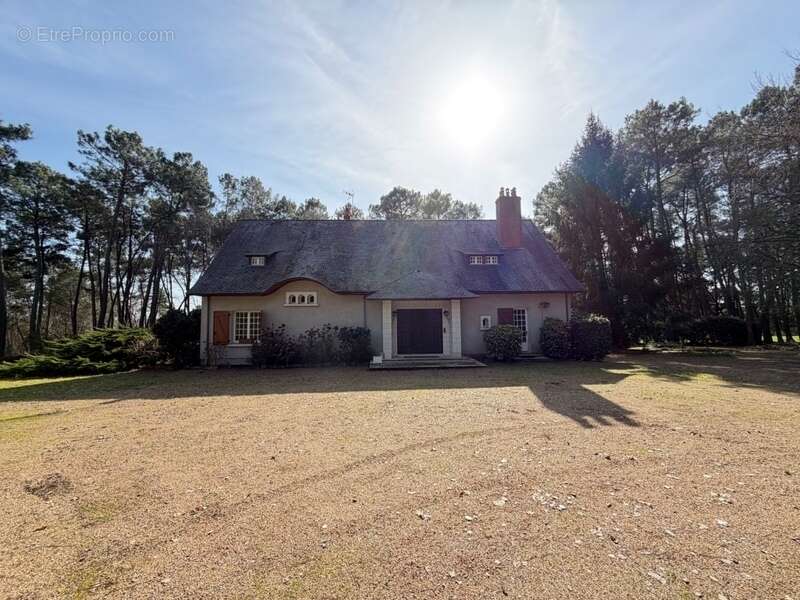 Maison à LINIERES-BOUTON
