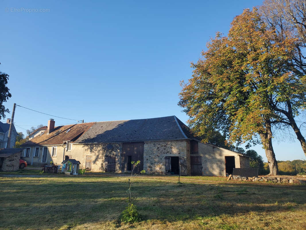 Maison à LA PORCHERIE