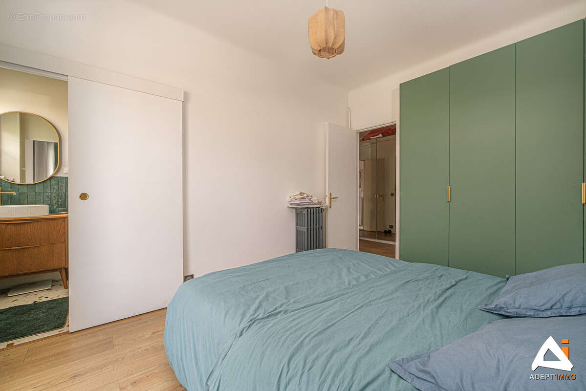 Appartement à MARSEILLE-7E