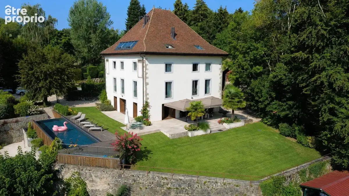 Maison 10 pièces 600 m² à vendre à Pers-Jussy (74930) - photo 2