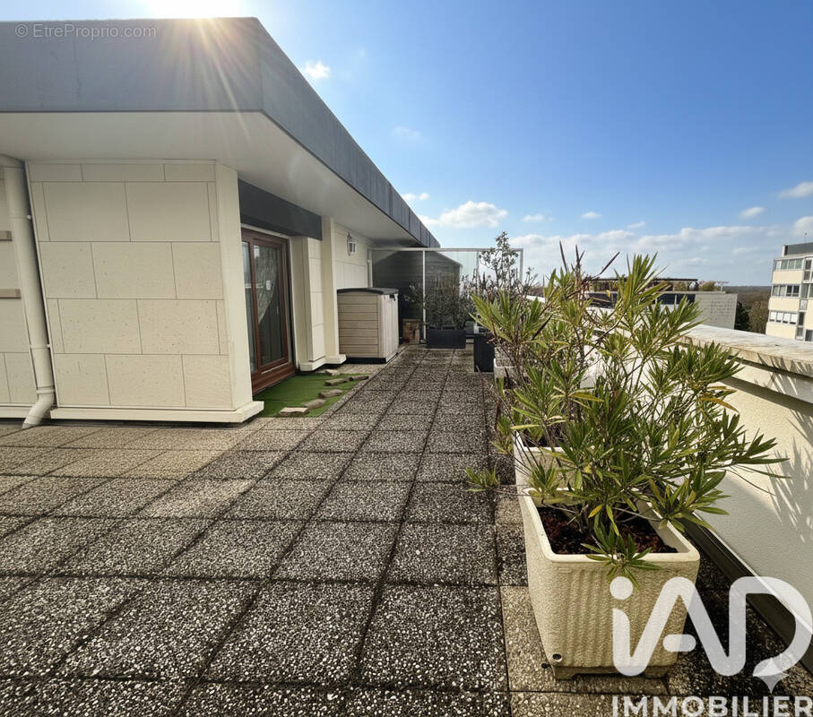 Photo 1 - Appartement à VELIZY-VILLACOUBLAY