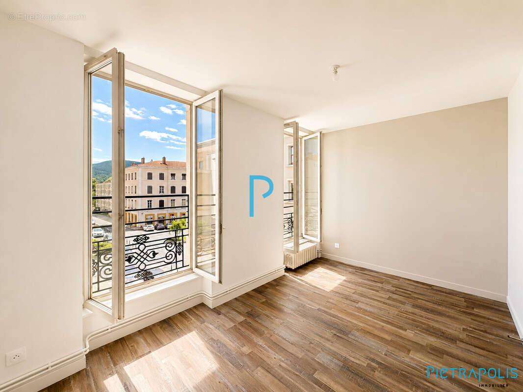 Appartement à TARARE