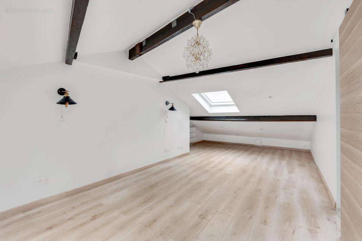 Appartement à SAINT-OUEN