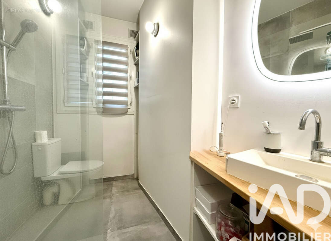 Photo 6 - Appartement à PARIS-17E