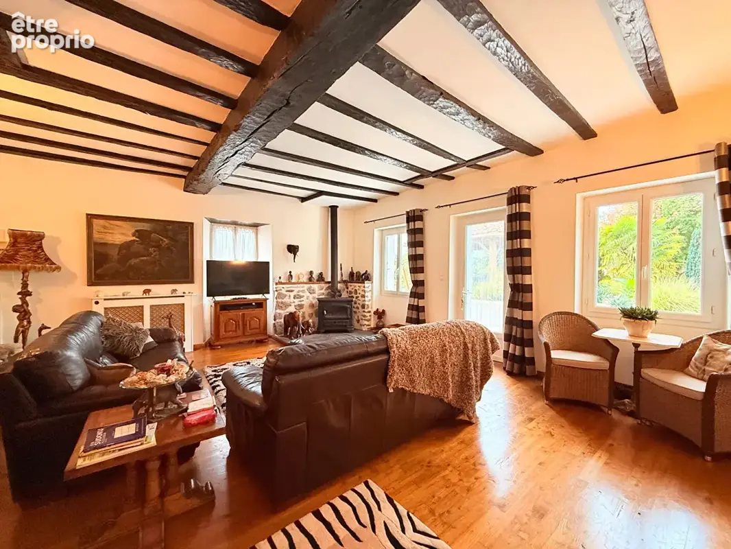 Une maison à partager, chacun chez soi : quatre chambres et deux espaces de vie avec accès et jardins privatifs - photo 7