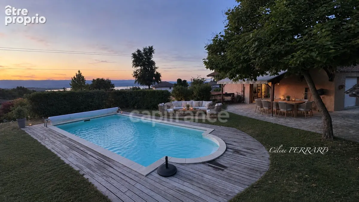 Maison SCIEZ (74), Maison 4 chambres avec piscine et vue lac - sous-sol, double garage, terrain, calme. Un cadre de vie très agr - photo 18