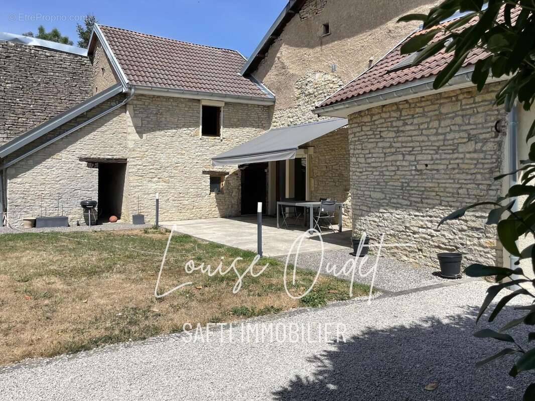 Maison 215 m² à Boult  - photo 2