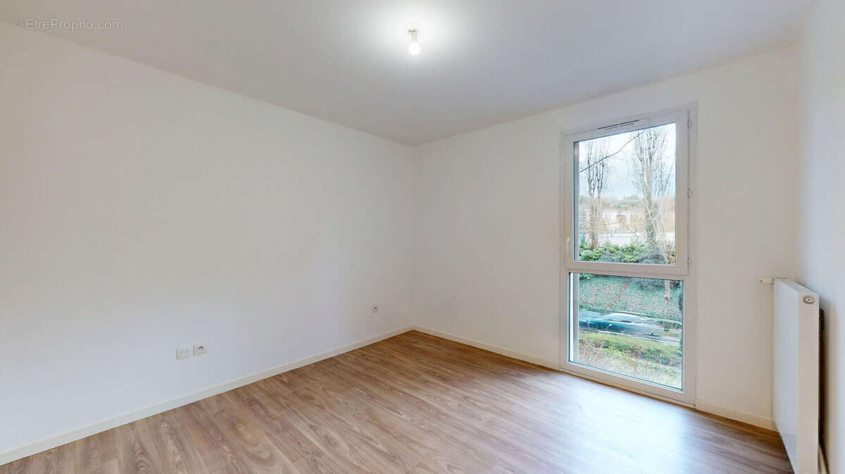 Appartement à FONTENAY-LE-FLEURY