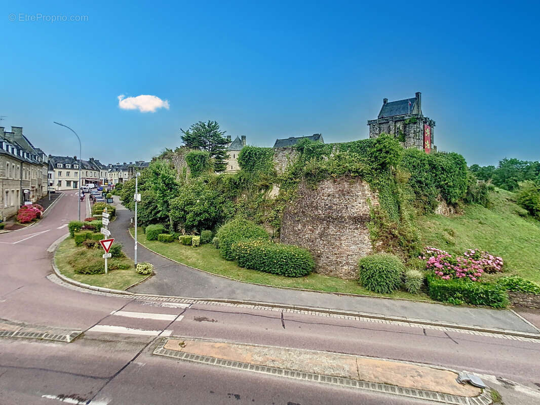 Maison à SAINT-SAUVEUR-LE-VICOMTE