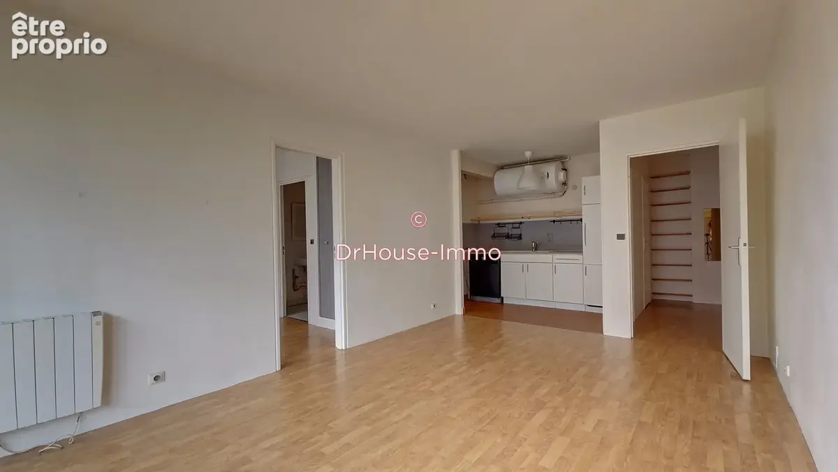 Appartement 44 m² à Paris-20e  - photo 8