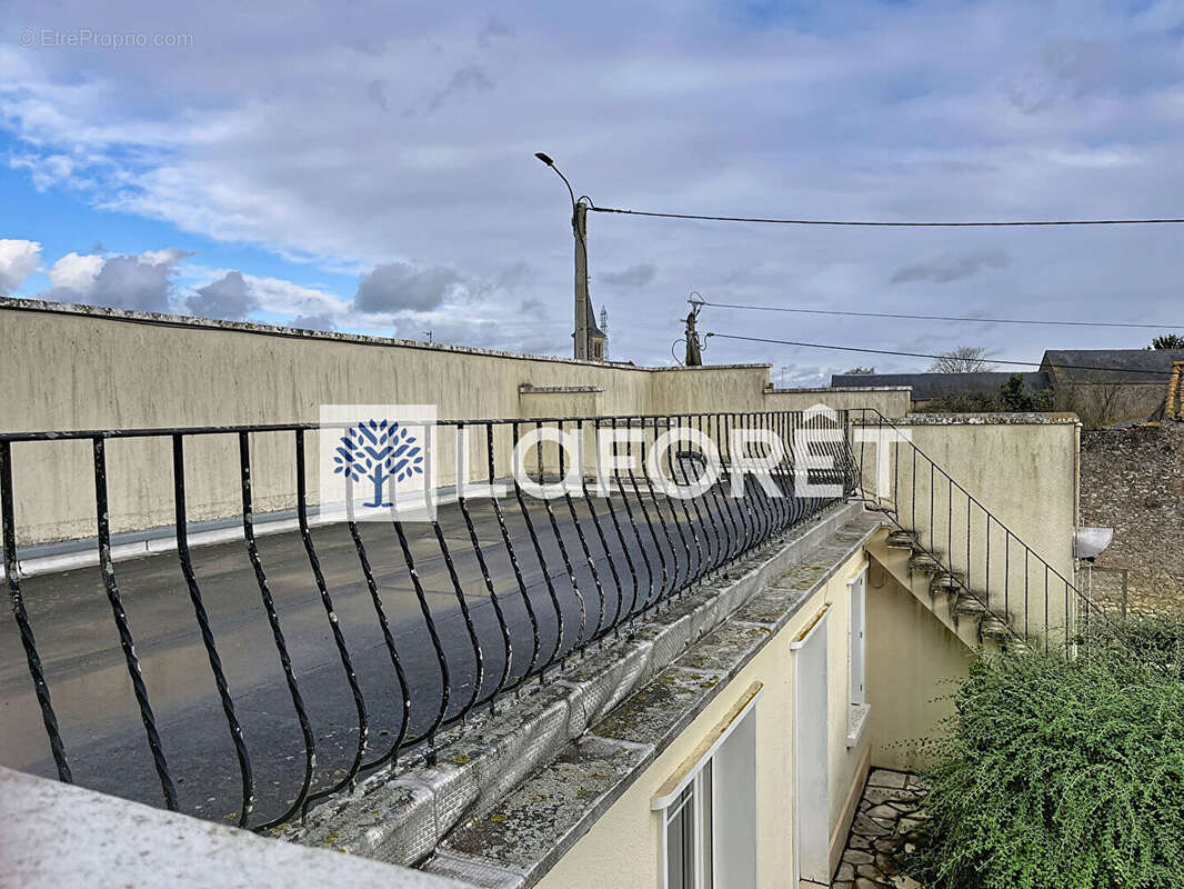 Maison à ASSAIS-LES-JUMEAUX