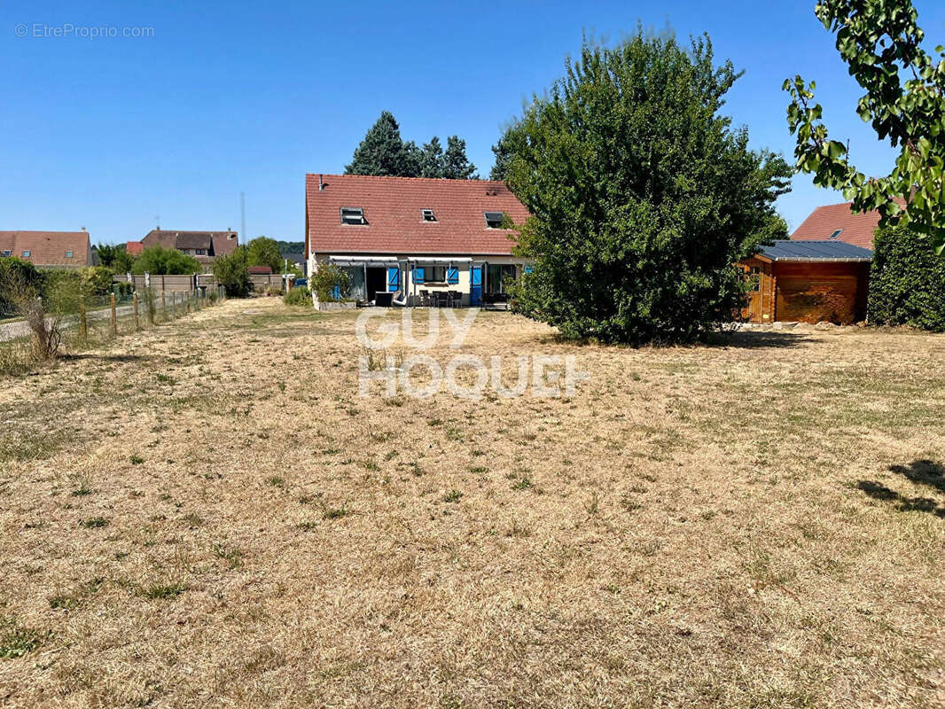 Villa contemporaine 6 pièces à vendre à Criquebeuf-sur-Seine - Réf. DD1920L - photo 2
