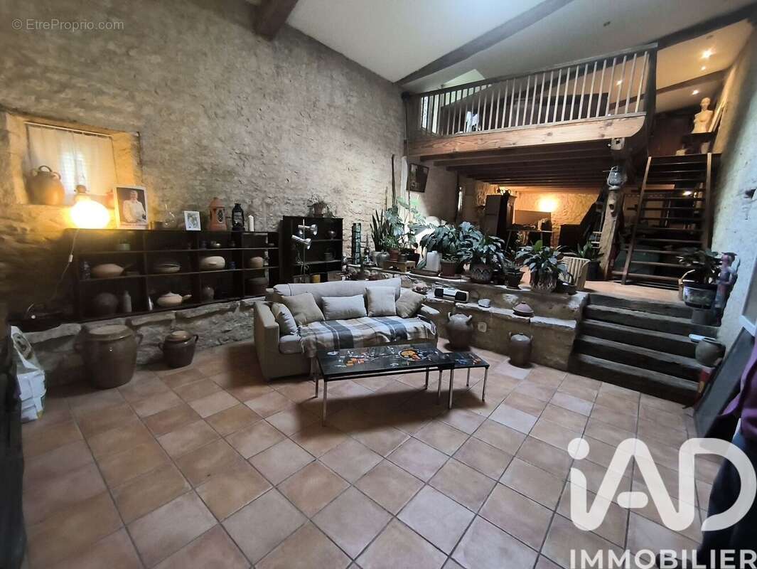 Maison 300 m² à Beaussais  - photo 8