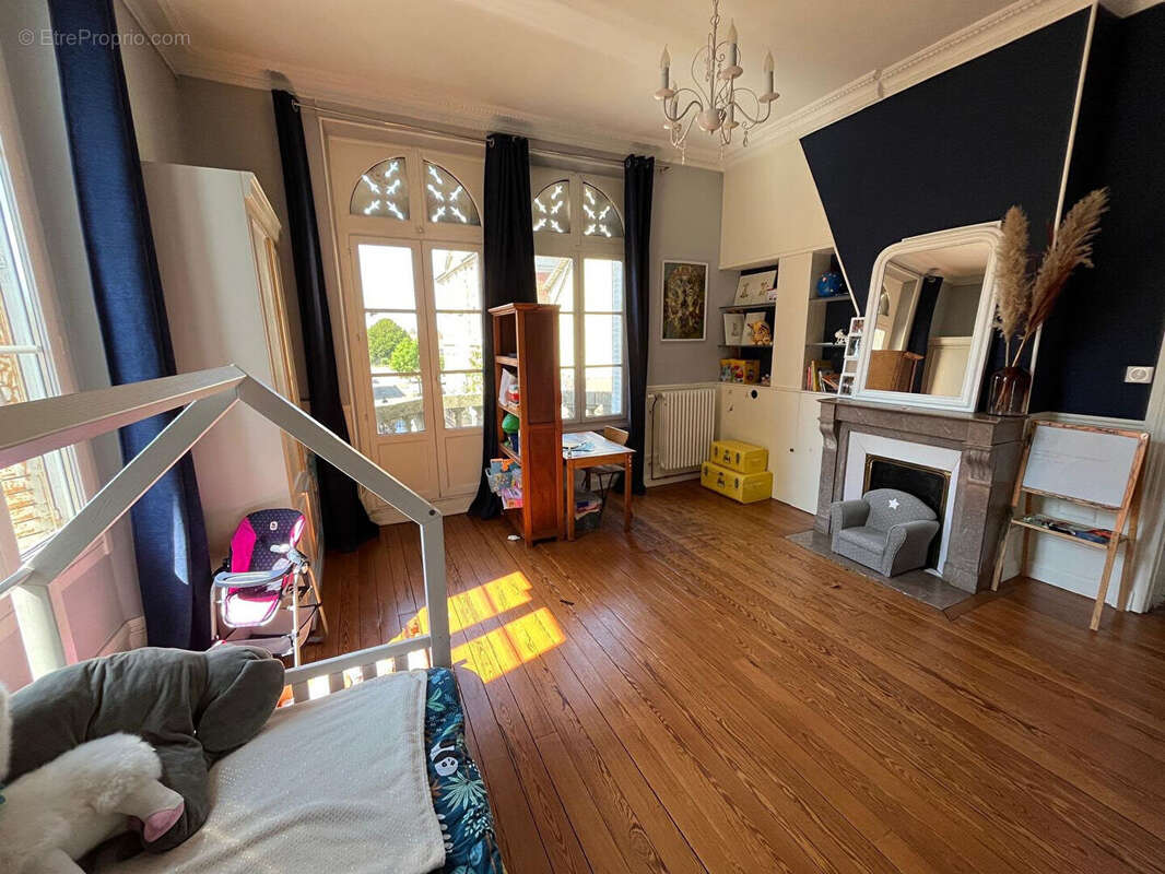 Maison de prestige à vendre à Fère-Champenoise - 9 pièces, 218 m² - photo 8