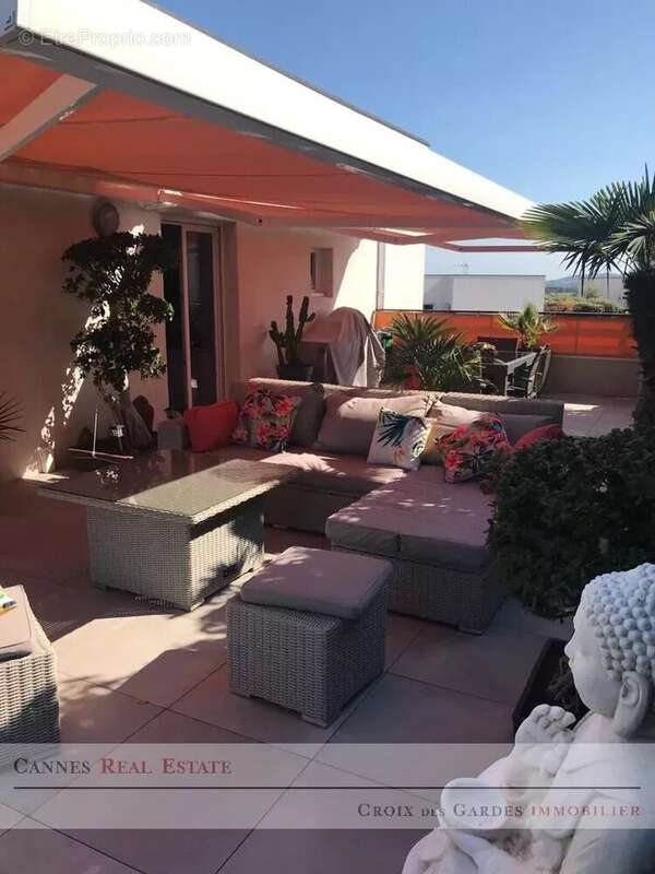 Appartement à FREJUS