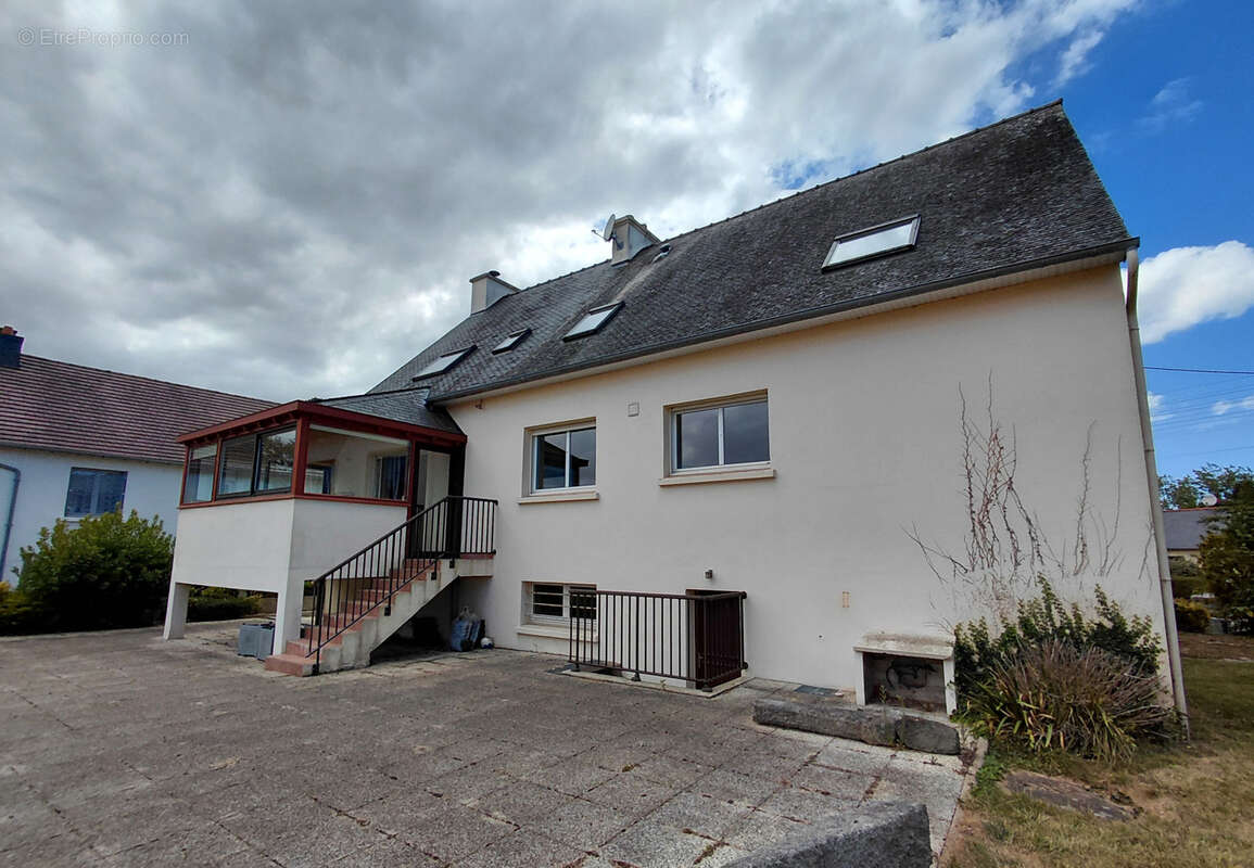 Grande maison familiale de 171 m2 à  LANVOLLON - photo 16