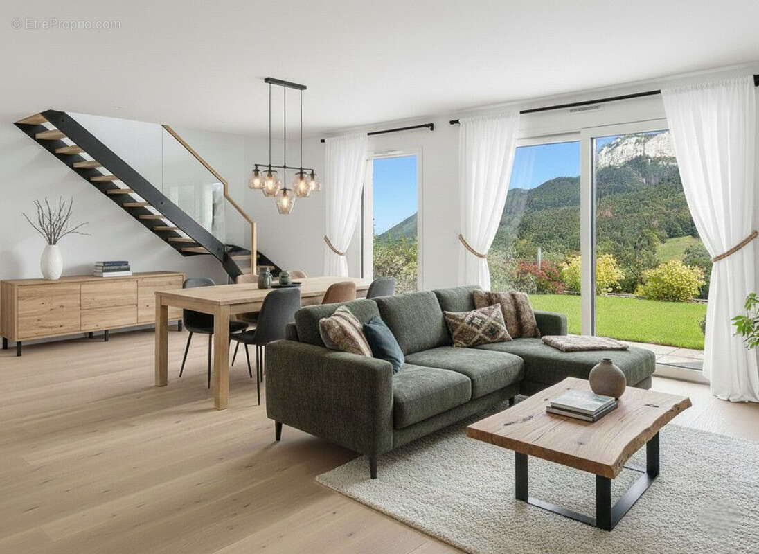 Maison à NAVES-PARMELAN