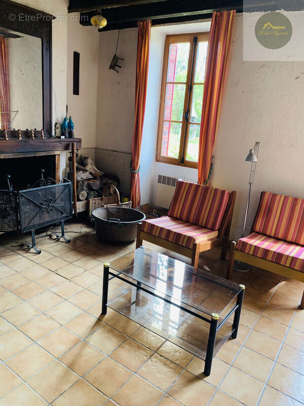Maison à MONTACHER-VILLEGARDIN
