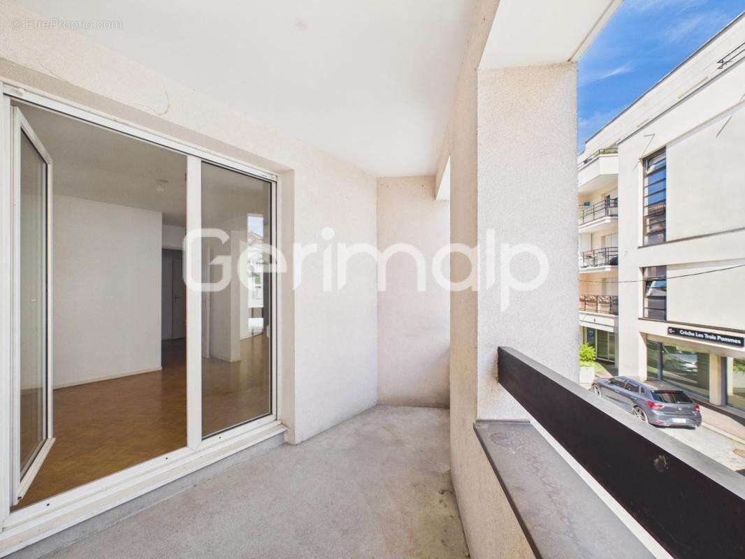 Appartement à CRAN-GEVRIER
