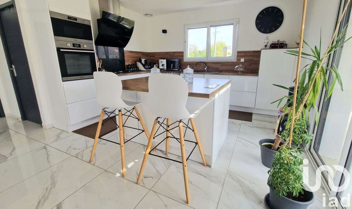 Photo 2 - Maison à SAINT-SEURIN-SUR-L&#039;ISLE