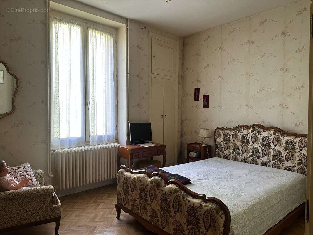 Maison 160 m² à Saint-Maur  - photo 52