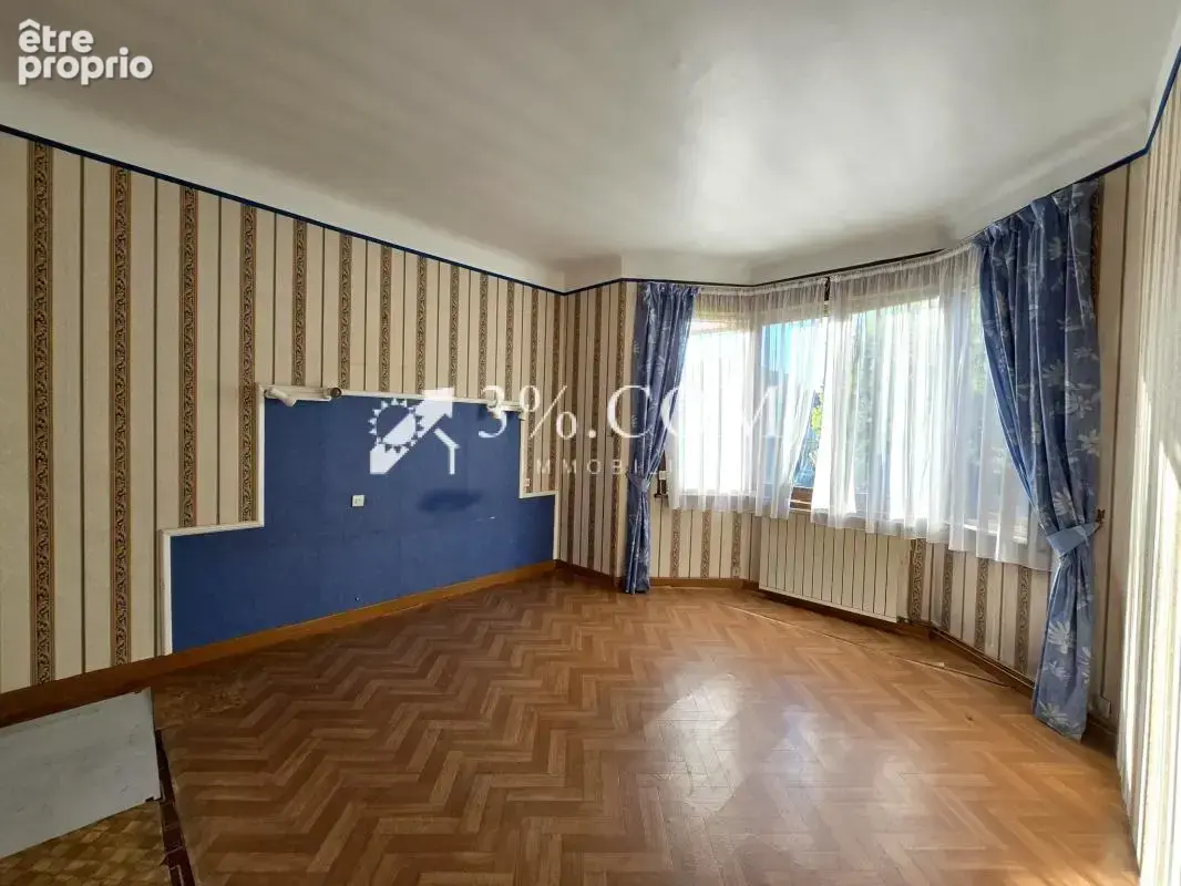 Maison 100 m2 + garage   centre-ville   habitation ou activi - photo 8