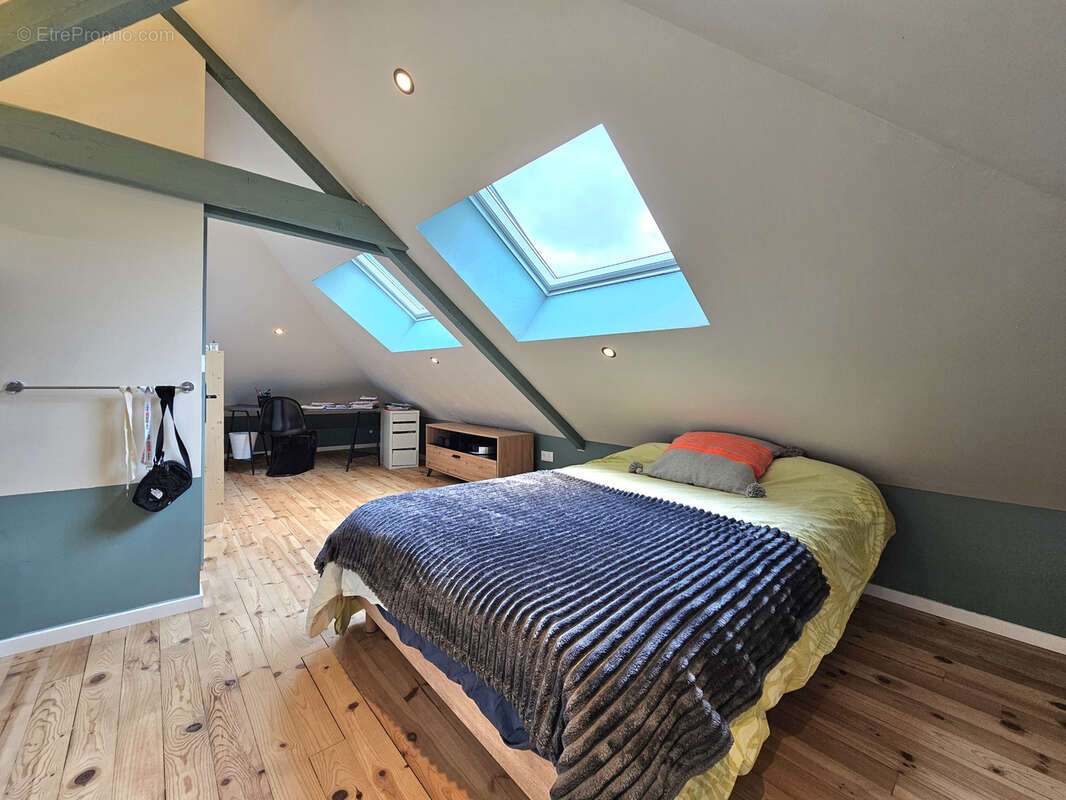 Maison à CHATELGUYON