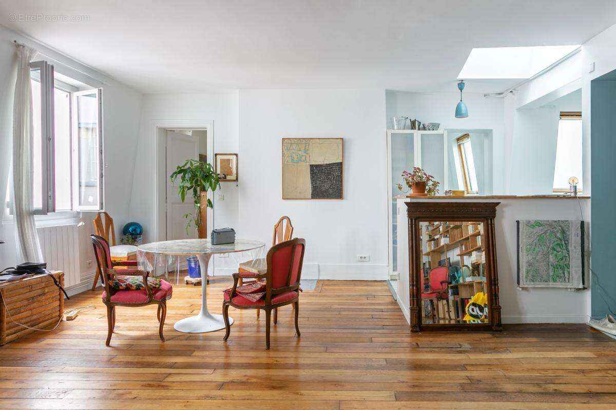 Appartement à PARIS-12E