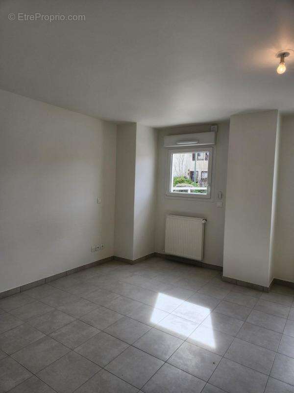 Appartement à VETRAZ-MONTHOUX