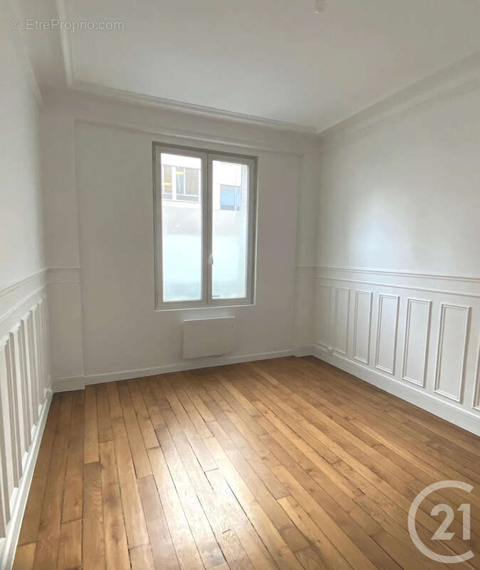 Appartement à NEUILLY-SUR-SEINE