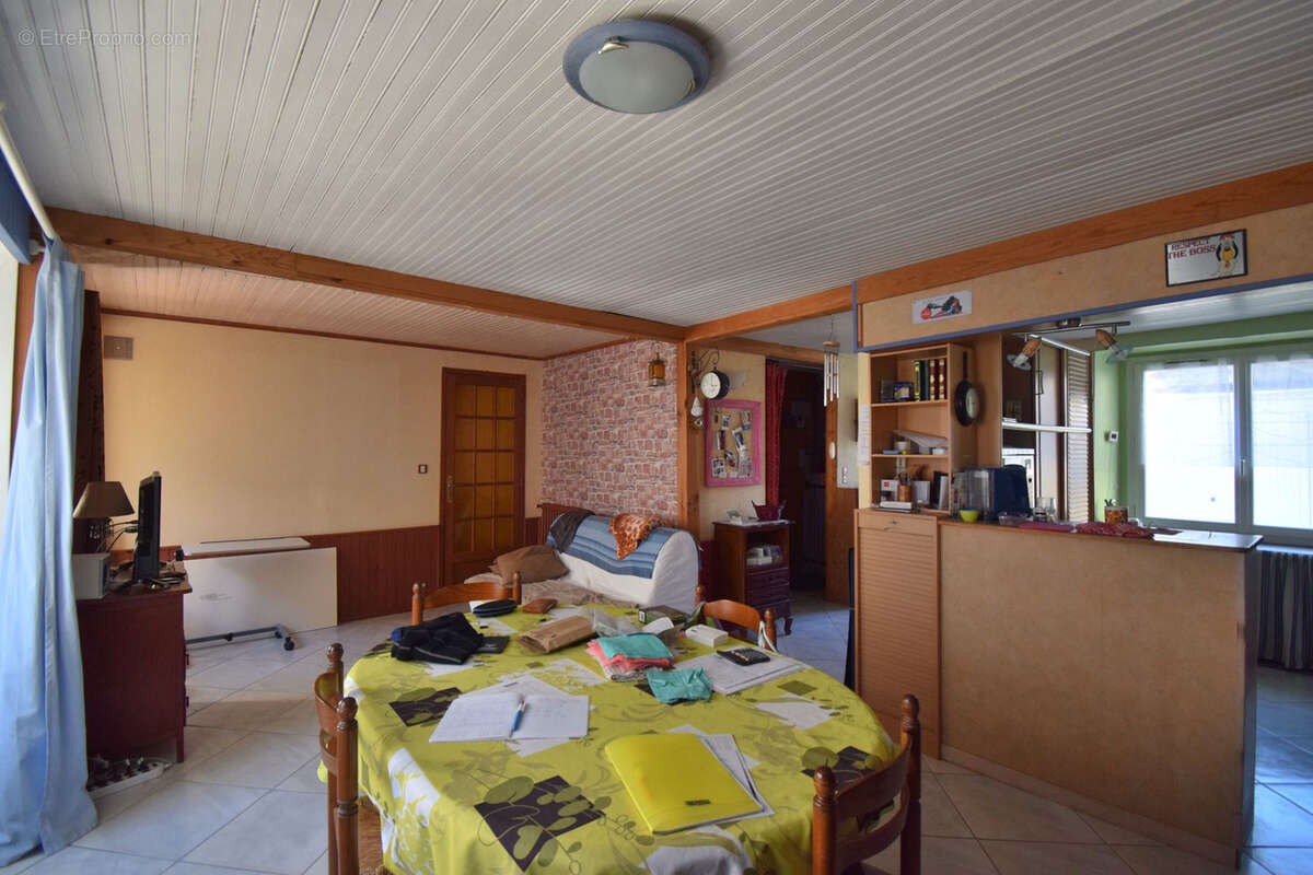 Maison à MONTBERT