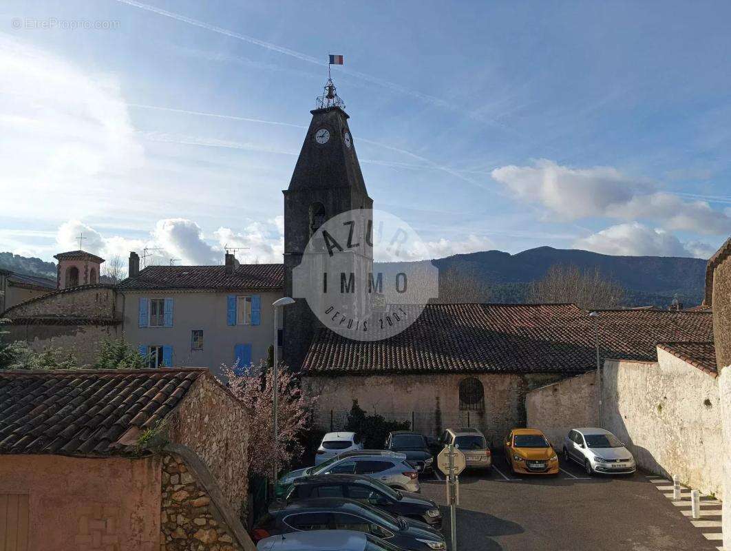 Appartement à SAINT-ZACHARIE