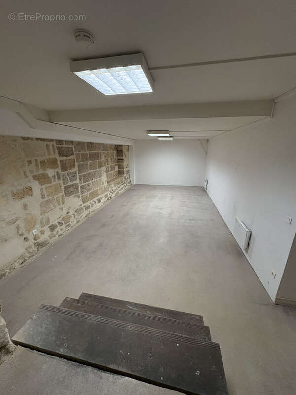 Commerce à LIBOURNE